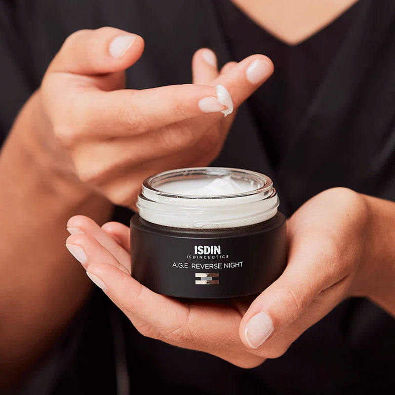 ISDIN Isdinceutics A.G.E. Reverse Night anti-aging night cream with melatonin and carnosine.