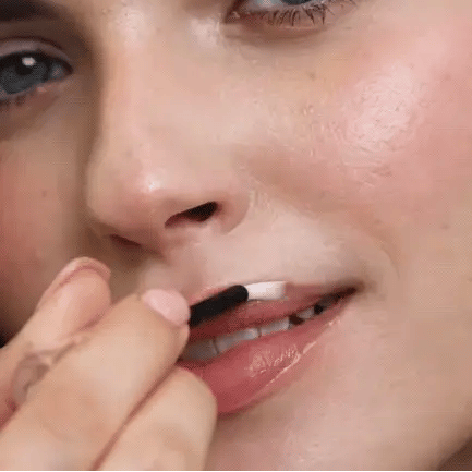 Talika Smile Code L5 lip treatment available at The Distriqt Lebanon for hydration and lip contour care.